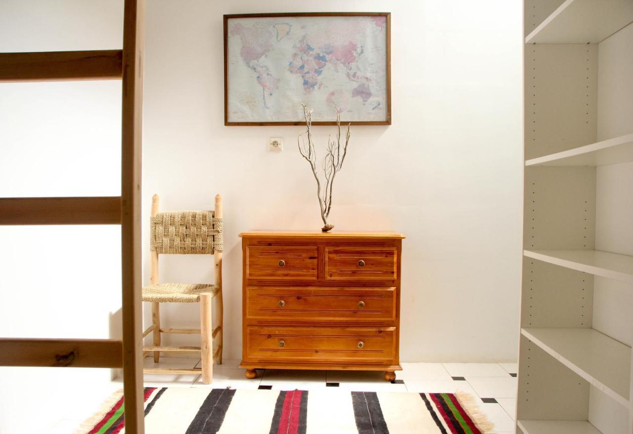 Ifni Surf Hostal Sidi Ifni Bagian luar foto