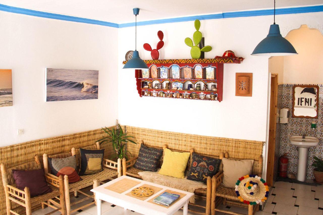 Ifni Surf Hostal Sidi Ifni Bagian luar foto